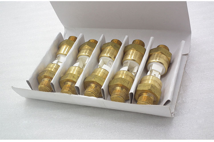 22726759.jpg 700d258b910a55155b3b95c42beda8b4_1-1FS01J932449.jpg