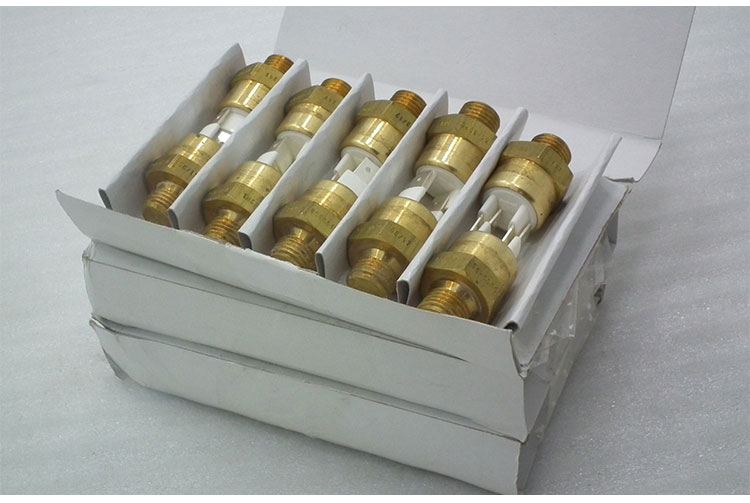 98814106.jpg a0aeff88c039f3efb83cc8b69085919a_1-1FS01J913419.jpg