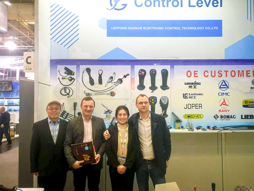 81932284.jpg 81932284.jpg